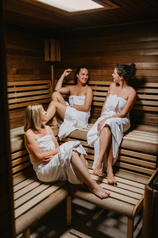 Hotel Split Kadaň Zewnętrze zdjęcie