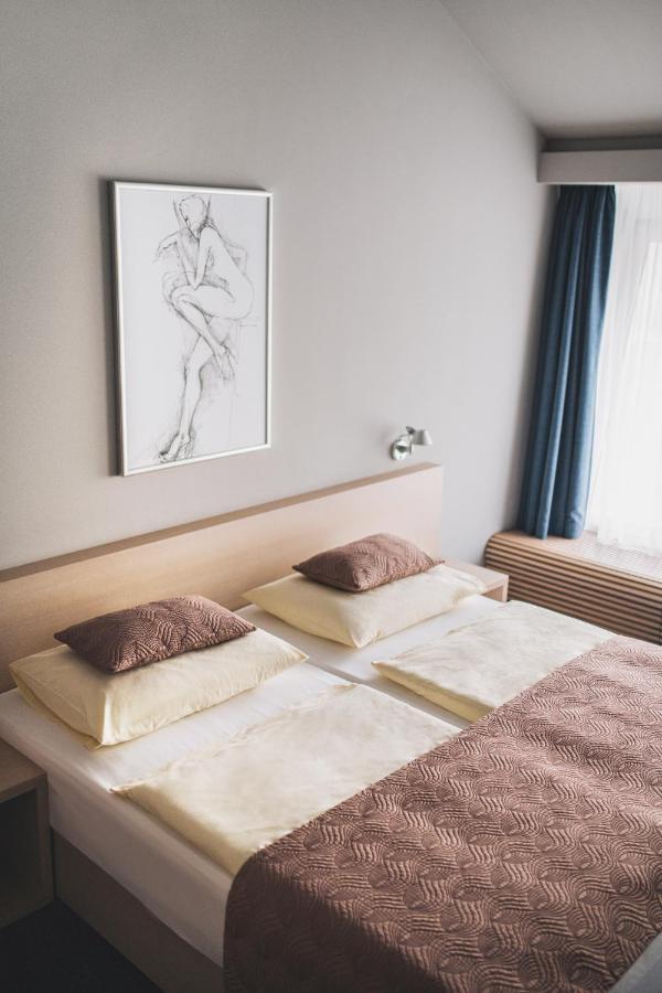 Hotel Split Kadaň Zewnętrze zdjęcie